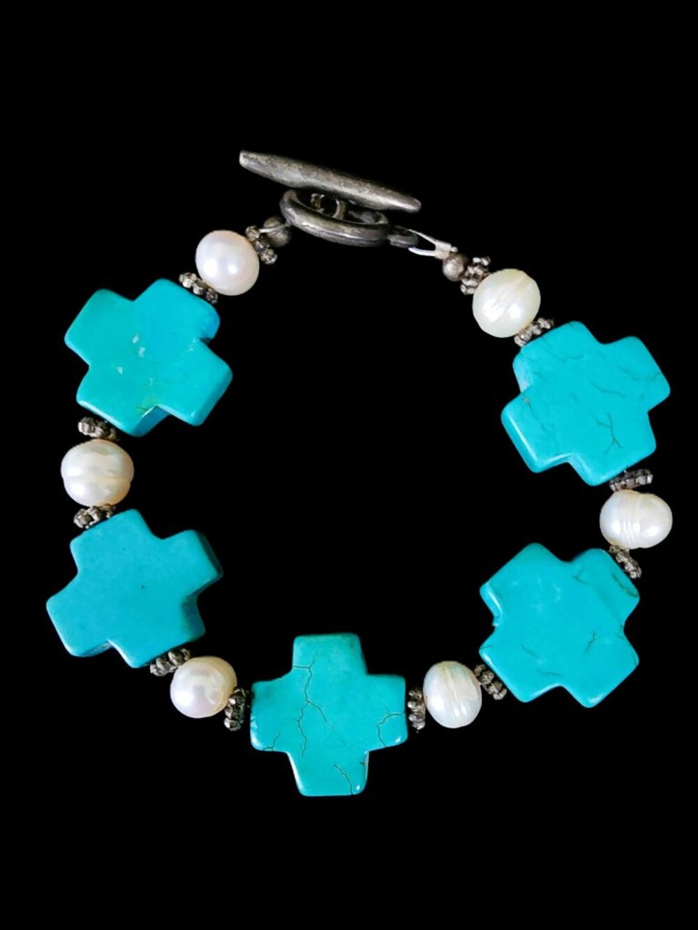 VINTAGE 90s Chunky Turquoise Howlite & Freshwater Pearl Cross Bracelet